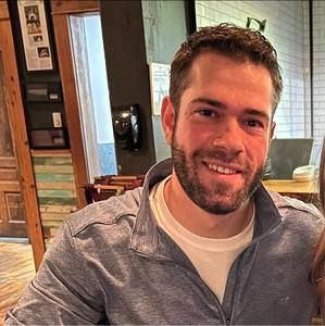 Meet your Posher, Aaron